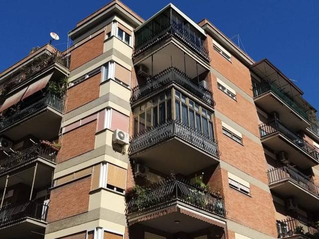 Appartamento in affitto a Roma RM