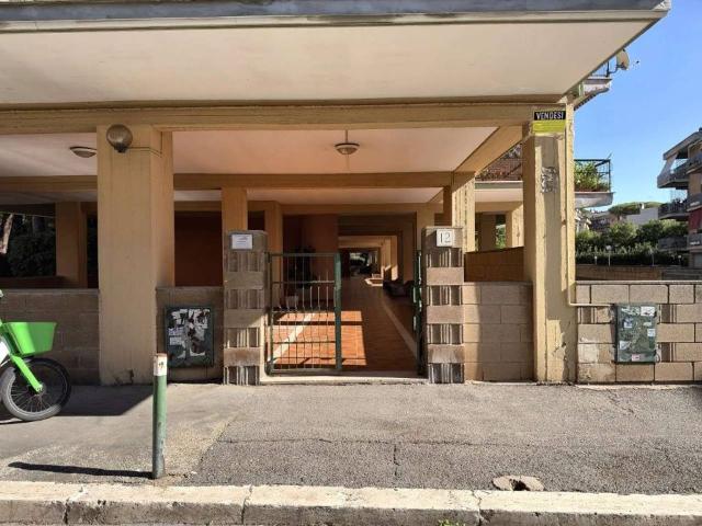 Appartamento in affitto a Roma RM