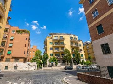 Appartamento in affitto a Roma RM
