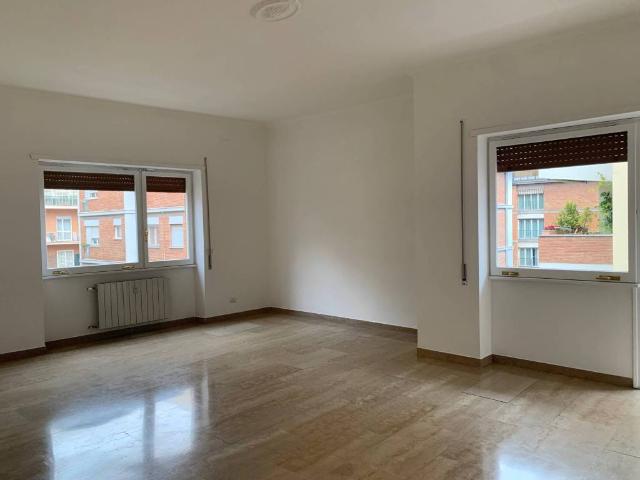 Appartamento in affitto a Roma RM