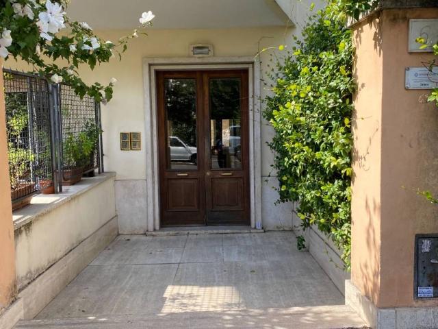 Appartamento in affitto a Roma RM
