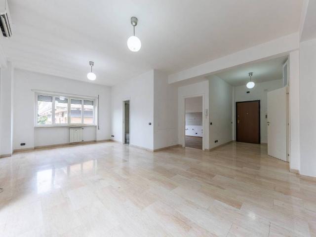 Appartamento in affitto a Roma RM