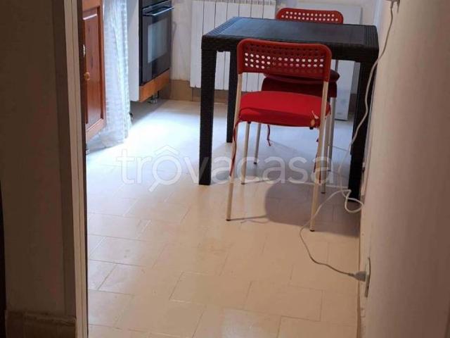 Appartamento in affitto a Roma via Muzio Attendolo, arredato TrovaCasa