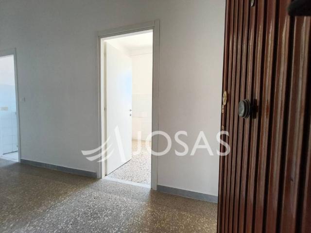 Appartamento in affitto a Roma via Muzio Scevola, non arredato/vuoto, terrazzo, ristrutturato TrovaCasa