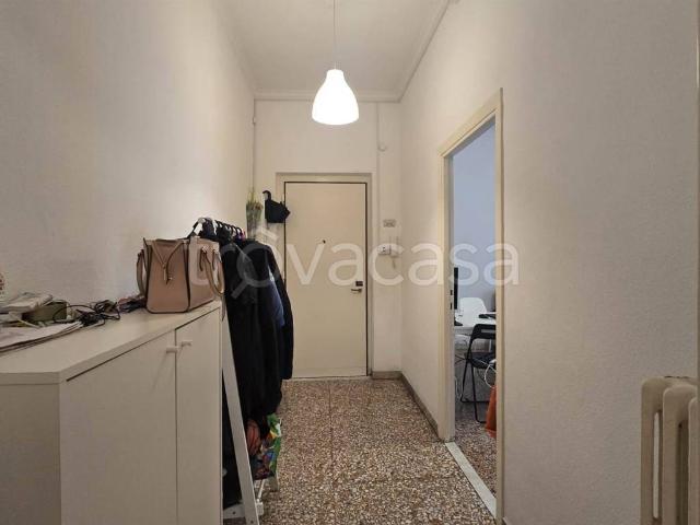 Appartamento in affitto a Roma via Monte Senario, 62, zona servita, doppi vetri, balcone TrovaCasa