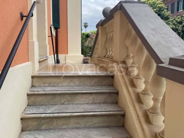 Appartamento in affitto a Roma via Monte Tomatico, arredato, giardino, riscaldamento autonomo TrovaCasa