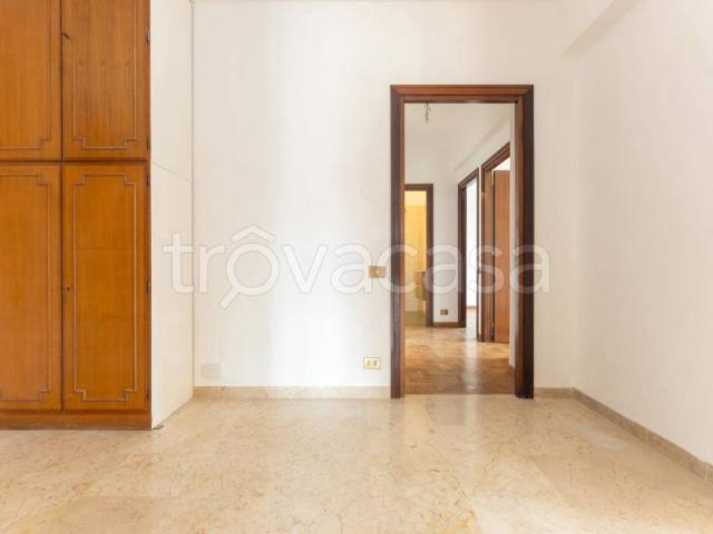 Appartamento in affitto a Roma via Alessio Baldovinetti, Tintoretto