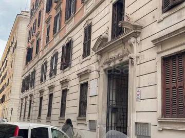 Appartamento in affitto a Roma via Amerigo Vespucci, ristrutturato, aria condizionata, doppi vetri TrovaCasa