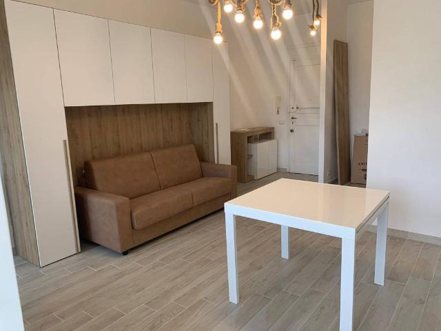 Appartamento in affitto a Roma via Antonio Conti, arredato, terrazzo, ristrutturato TrovaCasa