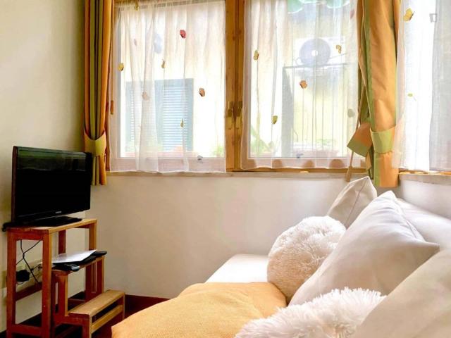 Appartamento in affitto a Roma via Antonio Cesari, arredato, veranda, balcone TrovaCasa