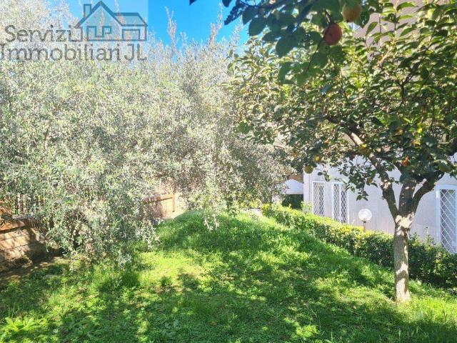 Appartamento in affitto a Roma via Cassia, 902, Tomba di Nerone