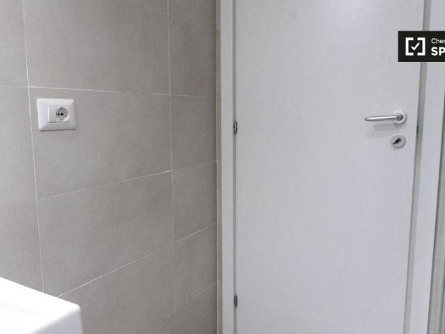 Appartamento in affitto a Roma via Carlo Porta, Trastevere