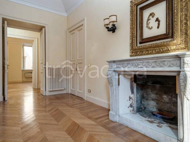 Appartamento in affitto a Roma via Crescenzio, 2, Prati