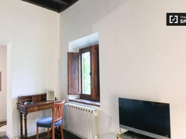 Appartamento in affitto a Roma via dei Cappellari, Campo de' Fiori