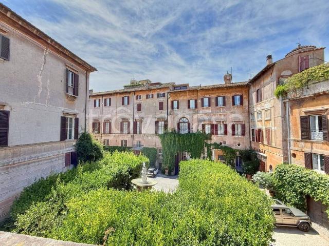 Appartamento in affitto a Roma via dei Coronari, posto auto, terrazzo, caminetto TrovaCasa