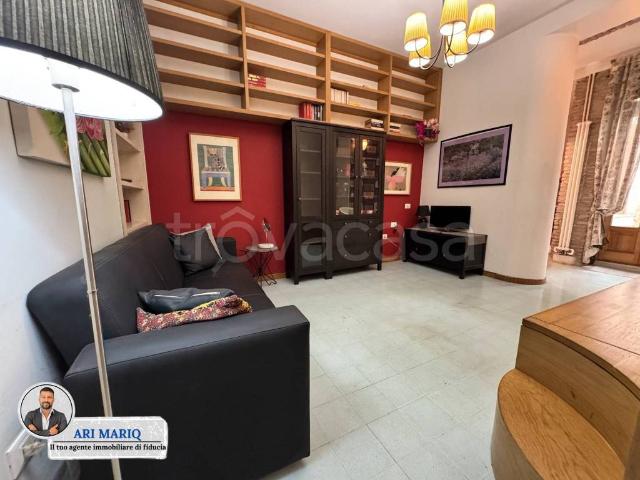 Appartamento in affitto a Roma via del Boschetto, 11, arredato, giardino privato, ascensore TrovaCasa