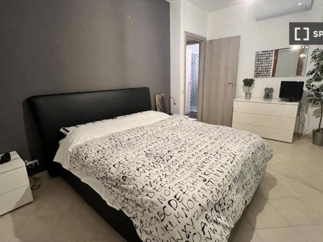 Appartamento in affitto a Roma via del Fosso dell'Acqua Mariana, arredato, lavastoviglie, aria condizionata TrovaCasa