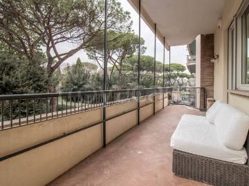Appartamento in affitto a Roma via della Fonte di Fauno, box, terrazzo, parzialmente arredato TrovaCasa
