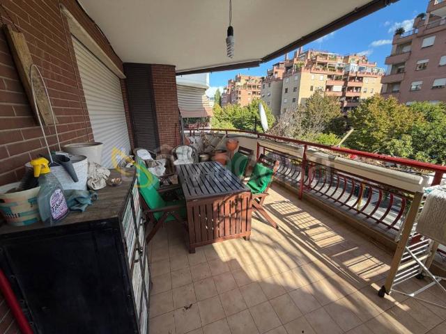 Appartamento in affitto a Roma via Della Grande Muraglia, non arredato/vuoto, terrazzo, riscaldamento assente TrovaCasa