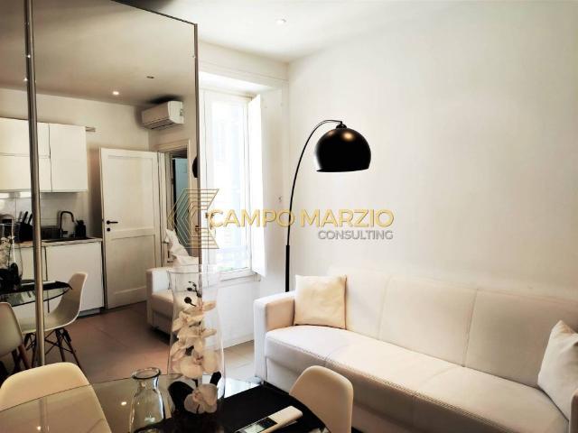 Appartamento in affitto a Roma via di Sant'Ignazio, 46, Pantheon