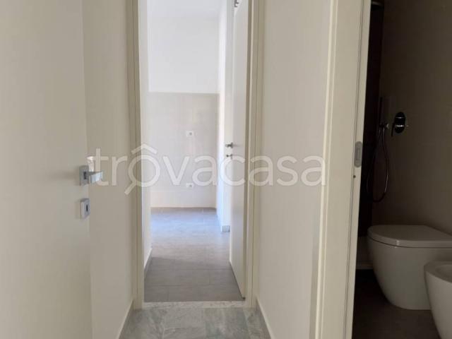 Appartamento in affitto a Roma via Eugenio Chiesa, Nuovo Salario