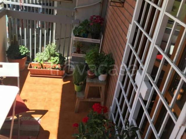 Appartamento in affitto a Roma via Eudo Giulioli, arredato, balcone, studio TrovaCasa