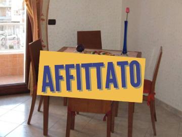 Appartamento in affitto a Roma via Genzano, 120, arredato, vicinanze negozi, balcone TrovaCasa