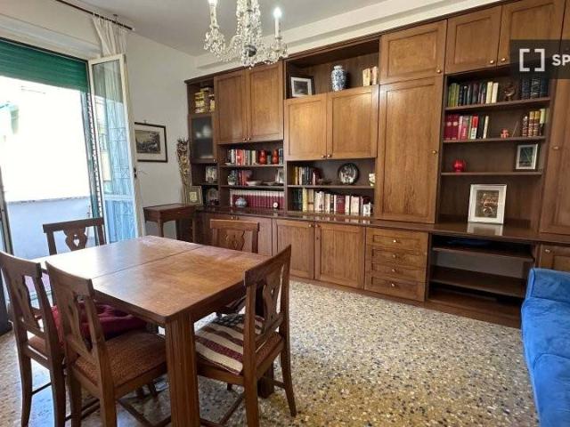 Appartamento in affitto a Roma via Gian Luca Squarcialupo, arredato, vicinanze negozi, turistica TrovaCasa