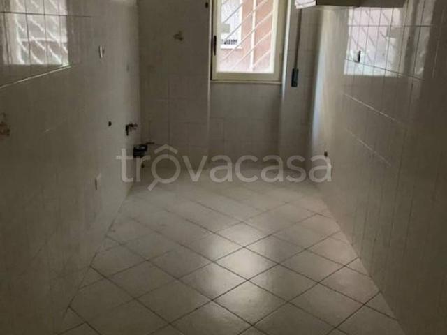 Appartamento in affitto a Roma via Giovanni Novelli, terrazzo, ascensore, riscaldamento centralizzato TrovaCasa