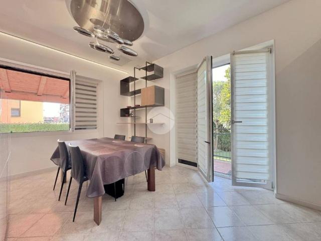 Appartamento in affitto a Roma via Girifalco, 37, arredato, giardino privato, balcone TrovaCasa