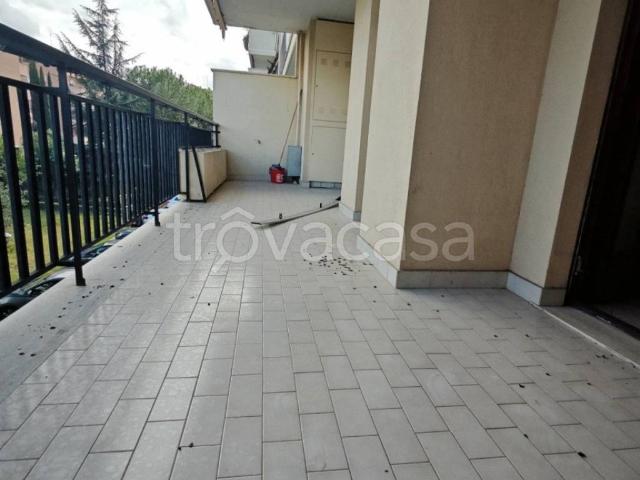 Appartamento in affitto a Roma via Jean Emile Baudot, 9, non arredato/vuoto, centrale, vicinanze negozi TrovaCasa