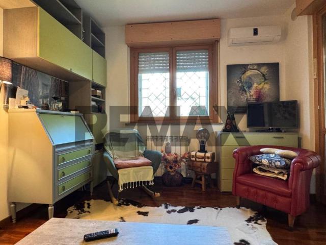 Appartamento in affitto a Roma via Luciano Conti, 48, arredato, posto auto scoperto, balcone TrovaCasa