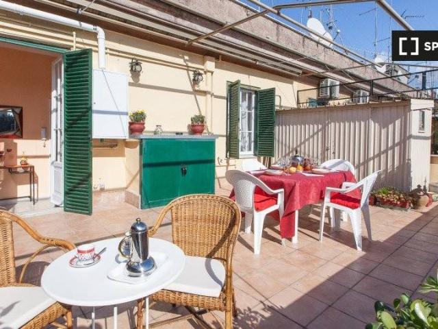 Appartamento in affitto a Roma via la Goletta, Cipro