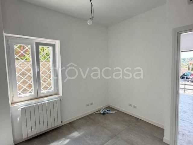 Appartamento in affitto a Roma via Levate, 21, arredato, ristrutturato, balcone TrovaCasa
