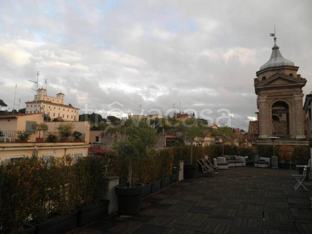 Appartamento in affitto a Roma via Pinciana, arredato, box, terrazzo TrovaCasa