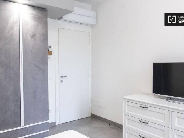 Appartamento in affitto a Roma via Prenestina, arredato, lavatrice, lavastoviglie TrovaCasa