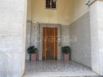 Appartamento in affitto a Roma via Sant'Alberto Magno, 7, arredato, giardino, ristrutturato TrovaCasa