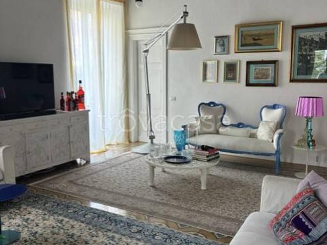 Appartamento in affitto a Roma viale Bruno Buozzi, giardino privato, box, immobile di prestigio TrovaCasa