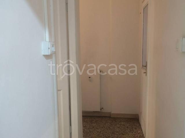 Appartamento in affitto a Roma viale dello Scalo San Lorenzo, 77, arredato, riscaldamento centralizzato, lavanderia TrovaCasa