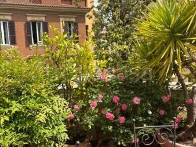Appartamento in affitto a Roma viale Regina Margherita, Salario Porta Pia