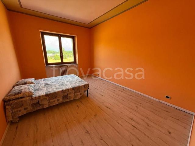 Appartamento in affitto a Romano Canavese via Montalenghe, arredato, frigorifero, parquet TrovaCasa