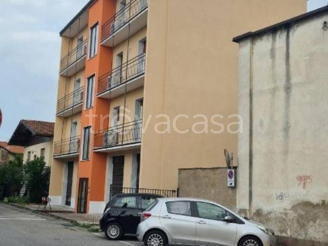 Appartamento in affitto a Rosate via Giuseppe Garibaldi, 16, arredato, riscaldamento autonomo, ristrutturato TrovaCasa