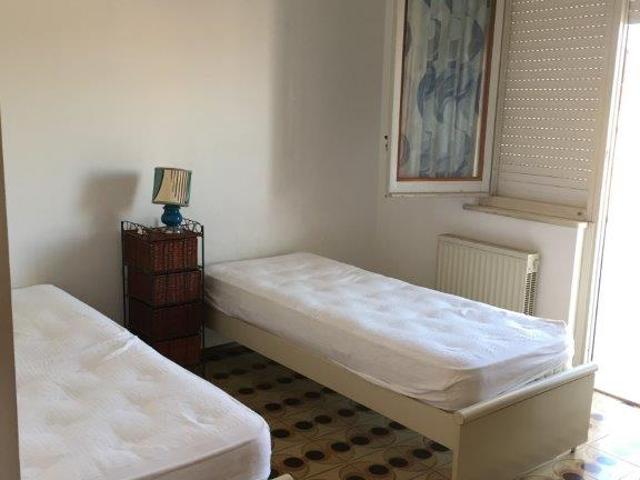 APPARTAMENTO in AFFITTO a ROSETO DEGLI ABRUZZI di 4 vani