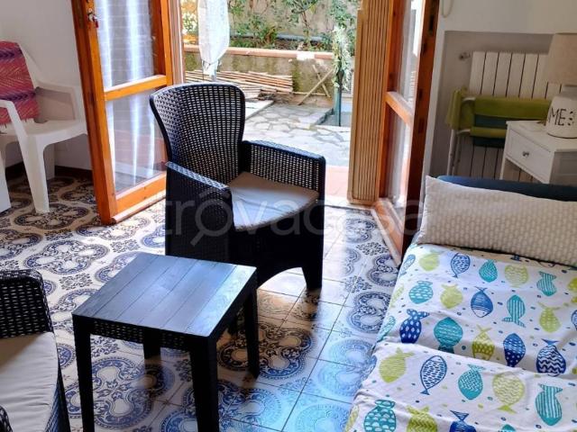 Appartamento in affitto a Rosignano Marittimo via Vecchia Aurelia, arredato, cucina a vista, box doccia TrovaCasa