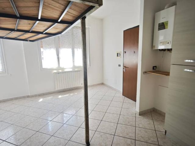 Appartamento in affitto a Rovellasca CO