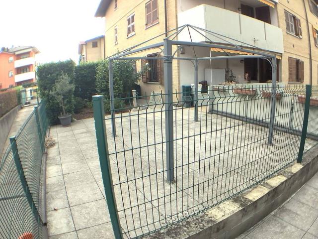 Appartamento in affitto a Rovellasca CO