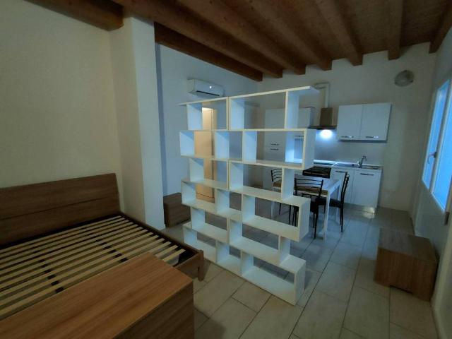 Appartamento in affitto a Roverchiara VR
