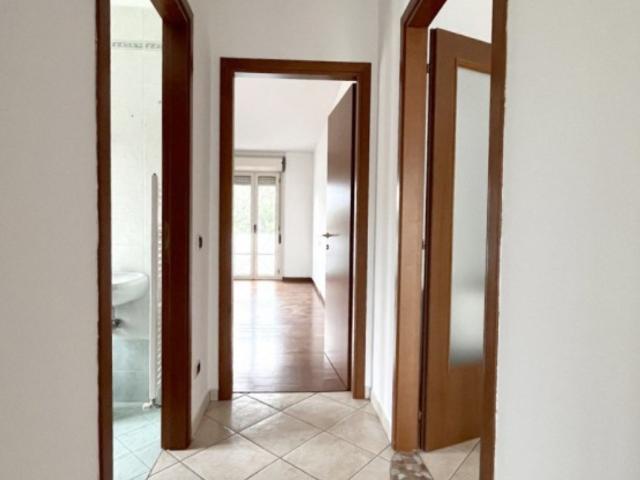 Appartamento in affitto a Rovigo via Sacro Cuore, non arredato/vuoto, terrazzo, ascensore TrovaCasa