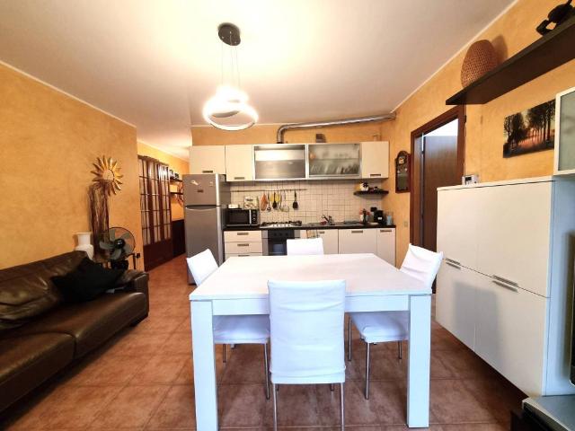 Appartamento in affitto a Rozzano MI