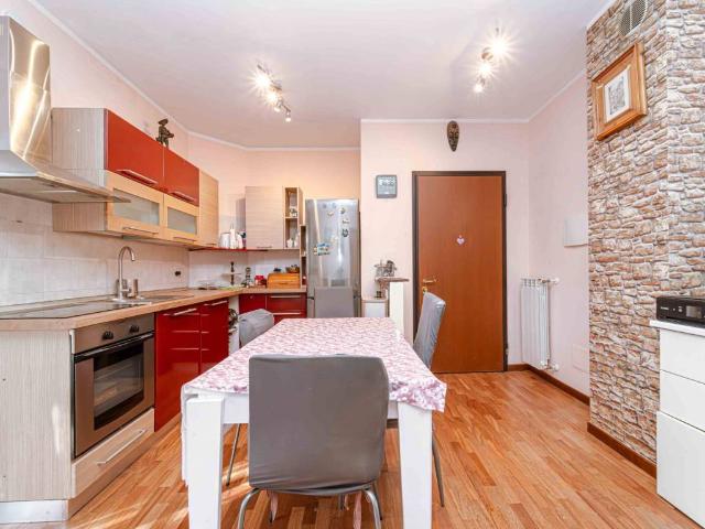 Appartamento in affitto a Rozzano MI